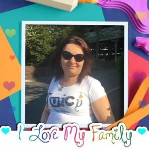 Meet your Posher, Moneka